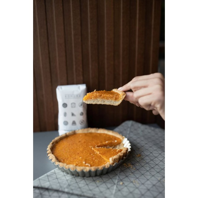 Смесь для выпечки "Универсальная" без глютена 500 грамм - Komora Смесь для выпечки "Универсальная" без глютена 500 грамм - Komora